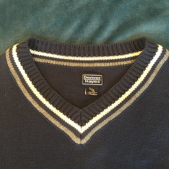 Oversized Knit Sweater - Picture 3 of 4